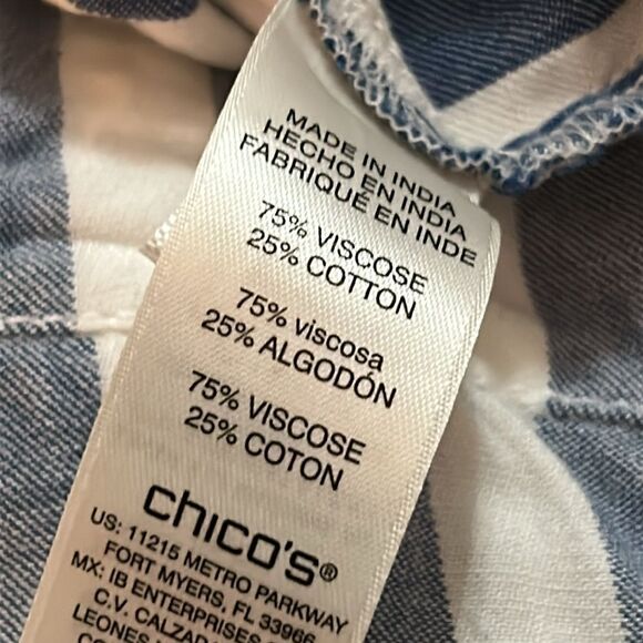 Chico's Blue and White Striped Women's shorts size Chico’s 2 (size 10/12) - Picture 8 of 8